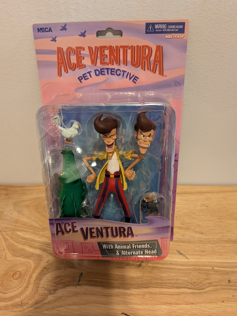 NECA Ace Ventura Pet Detective Action Figure - Yellow Jacket, Blue & Red Outfit